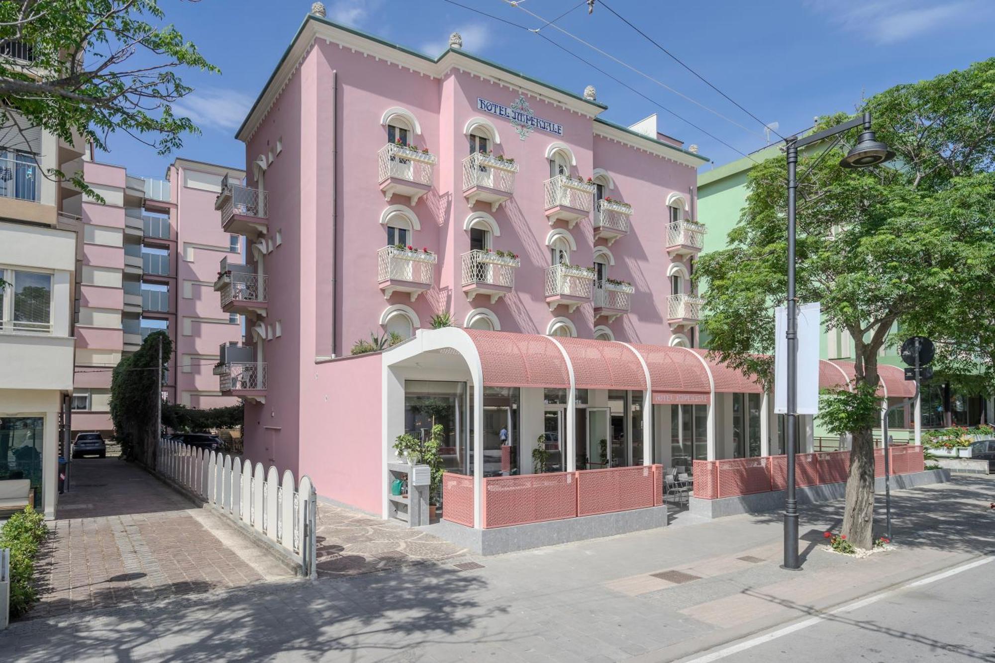 Hotel Imperiale & Spa Гаттео-а-Маре Экстерьер фото